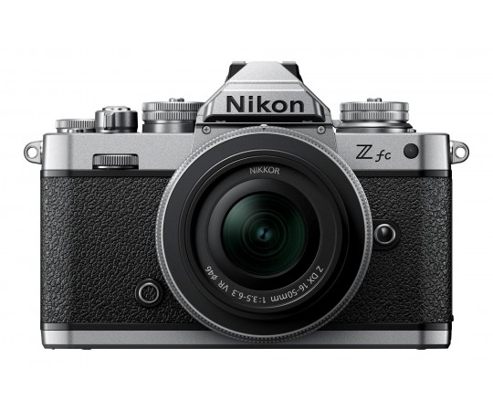 Nikon Z fc + Z DX 16-50/3,5-6,3 VR