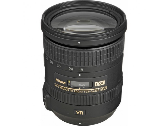 Nikon AF-S Nikkor 18-200 1:3,5G ED