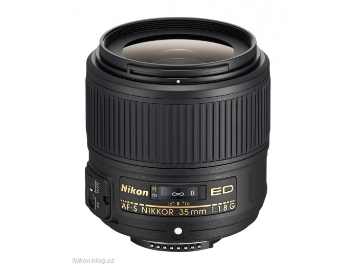 AF-S Nikkor FX 35 F1.8G