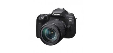 EOS 90D med EF-S 18-135/3,5-5,6 IS USM