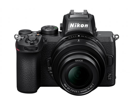 Nikon Z50 + Z DX 16-50mm f/3,5-6,3