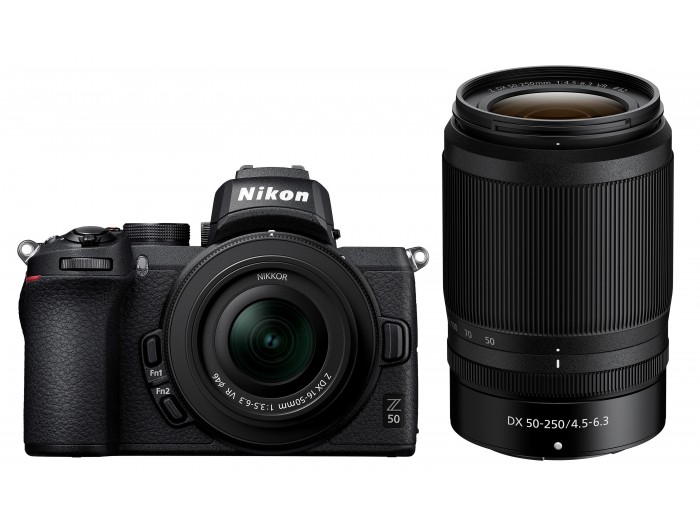 Nikon Z50 + Z DX 16-50mm f/3,5-6,3 + Z DX 50-250mm f/4,5-6,3 VR